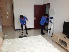 專業清潔服務 從擦玻璃到深度保潔，打造潔凈舒適空間